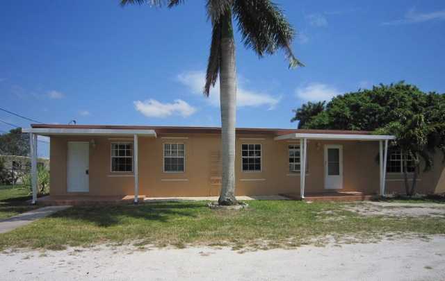 4216 Coconut Road Lake Worth, FL 33461 - Photo 1 of 19 Primary Photo
