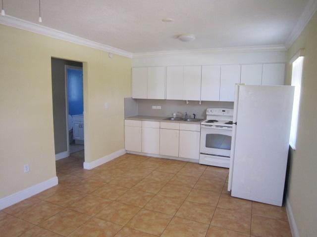 4216 Coconut Road Lake Worth, FL 33461 - Photo 11 of 19 Additional Photo