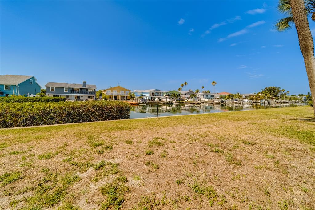 1 Windrush Boulevard, Unit 63 Indian Rocks Beach, FL 33785 - Photo 49 of 60