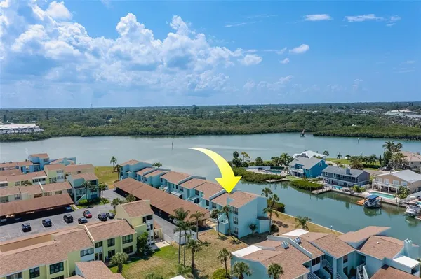 $5,000 | 1 Windrush Boulevard, Unit 63, Indian Rocks Beach, FL 33785