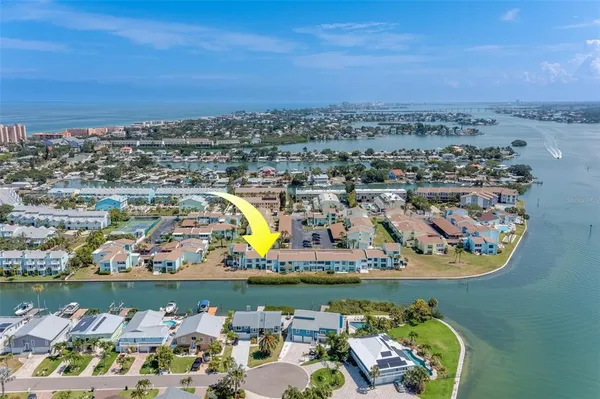 $5,000 | 1 Windrush Boulevard, Unit 63, Indian Rocks Beach, FL 33785