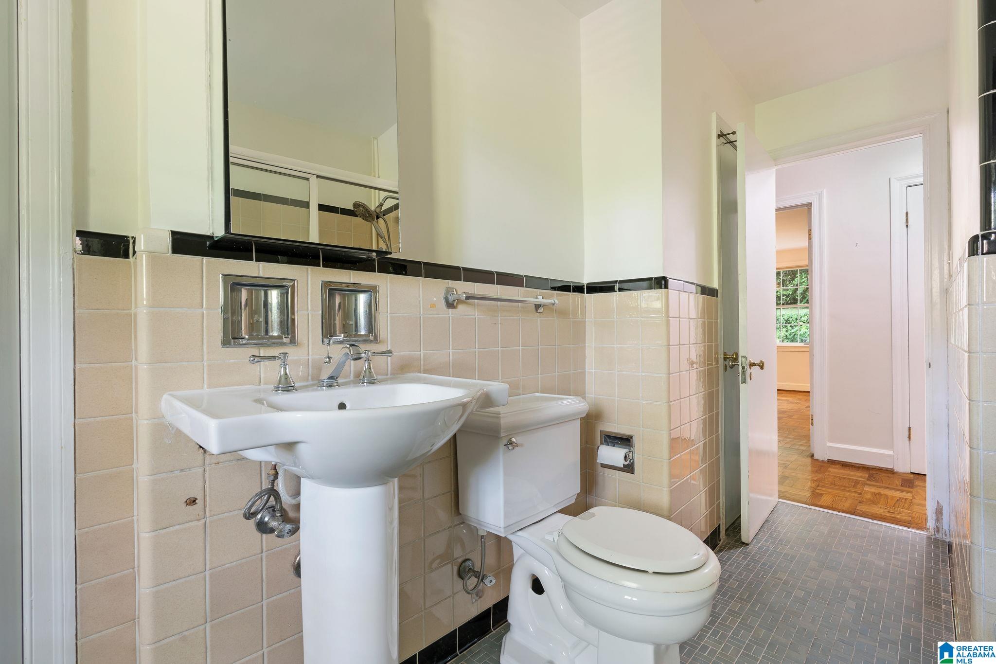 77 Fair Harbor Road Birmingham, AL 35209 - Photo 30 of 58 Gallery Image 30