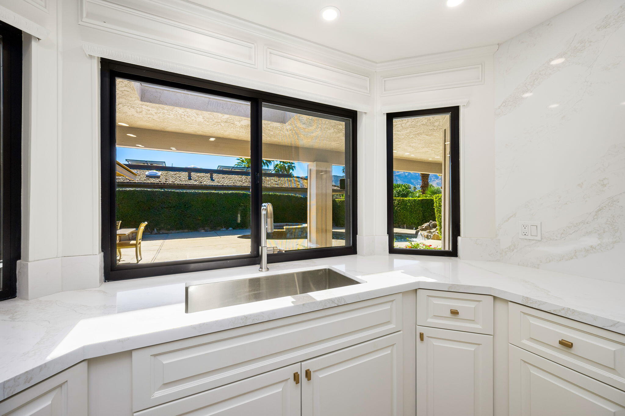 146 Yale Drive Rancho Mirage, CA 92270 - Photo 17 of 63 Sink View into Courtyard