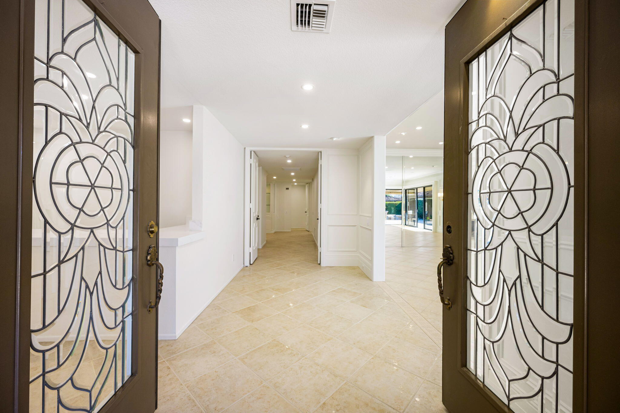 146 Yale Drive Rancho Mirage, CA 92270 - Photo 4 of 63 Double Door Entry