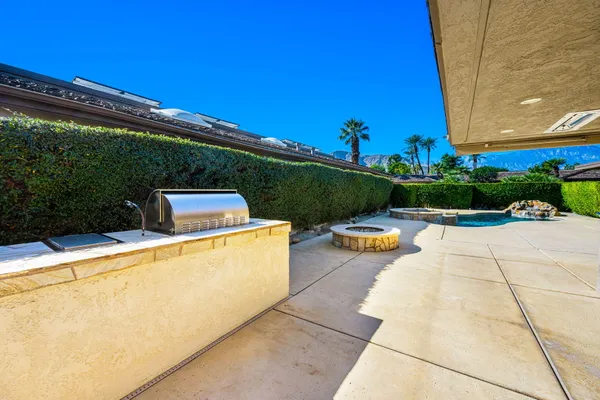 $1,675,000 | 146 Yale Drive, Rancho Mirage, CA 92270