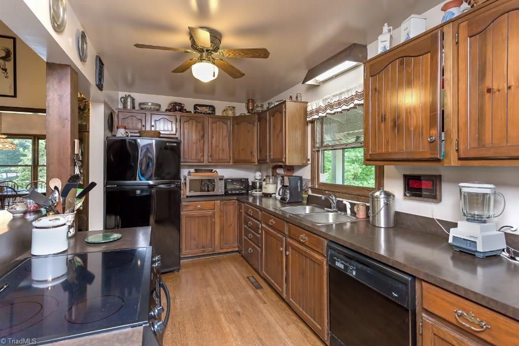 2914 Oak Ridge Road Oak Ridge, NC 27310 - Photo 21 of 30
