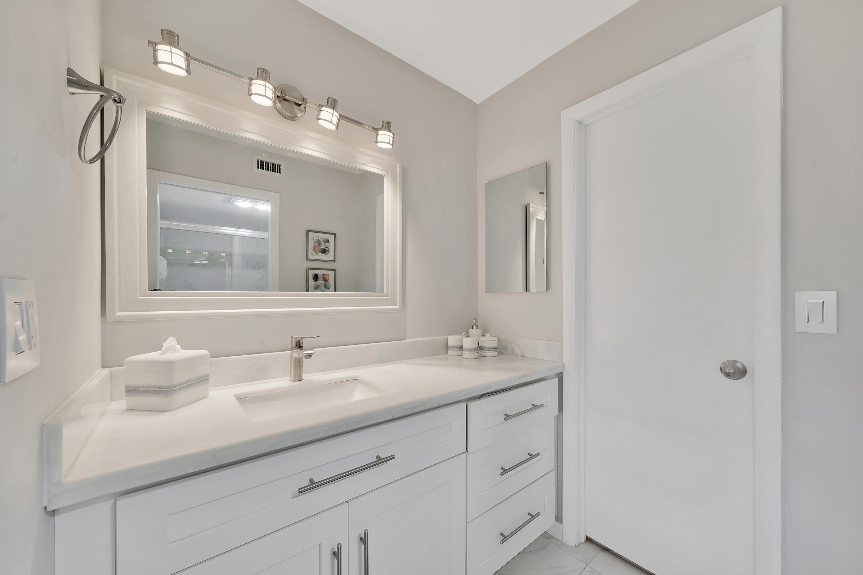 15074 Witney Road, Unit 111 Delray Beach, FL 33484 - Photo 19 of 40 Master Bathroom (2)