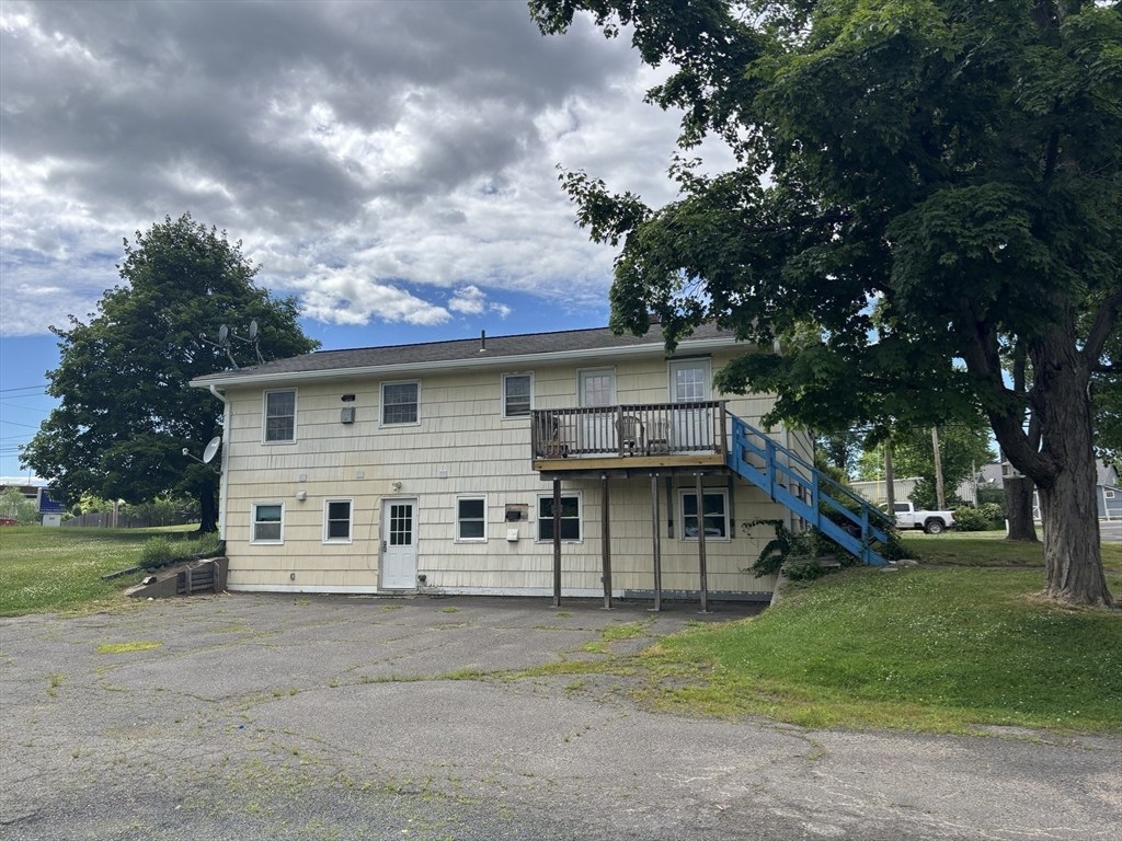293 Russell Street, Unit B Hadley, MA 01035 - Photo 7 of 8