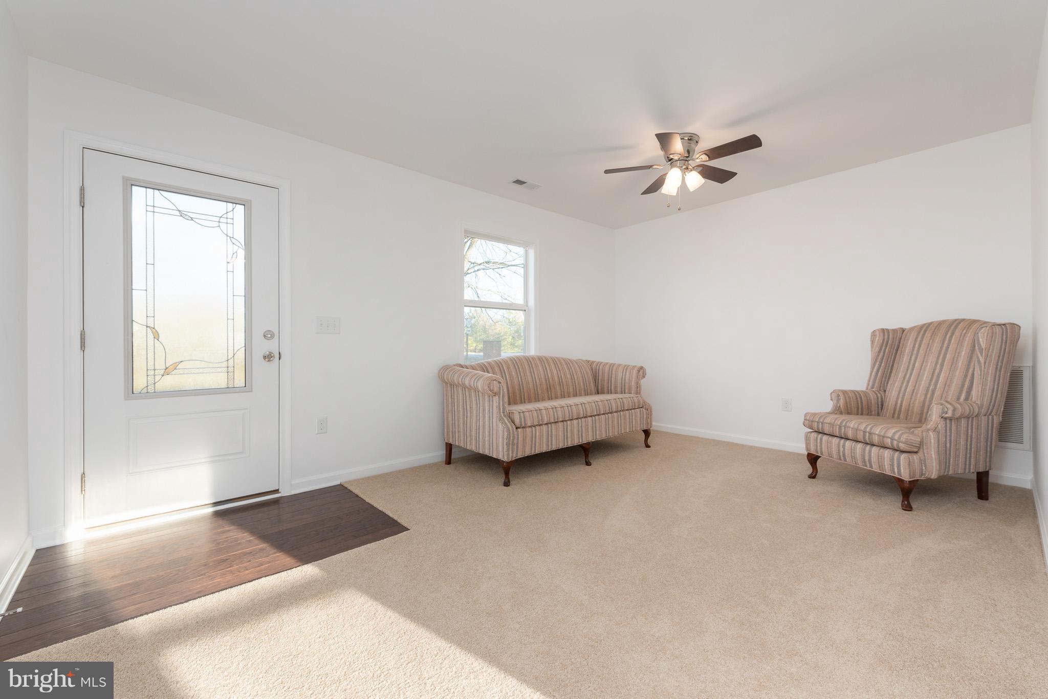 16 Wagner Farm Road Louisa, VA 23093 - Photo 4 of 30 Living Room