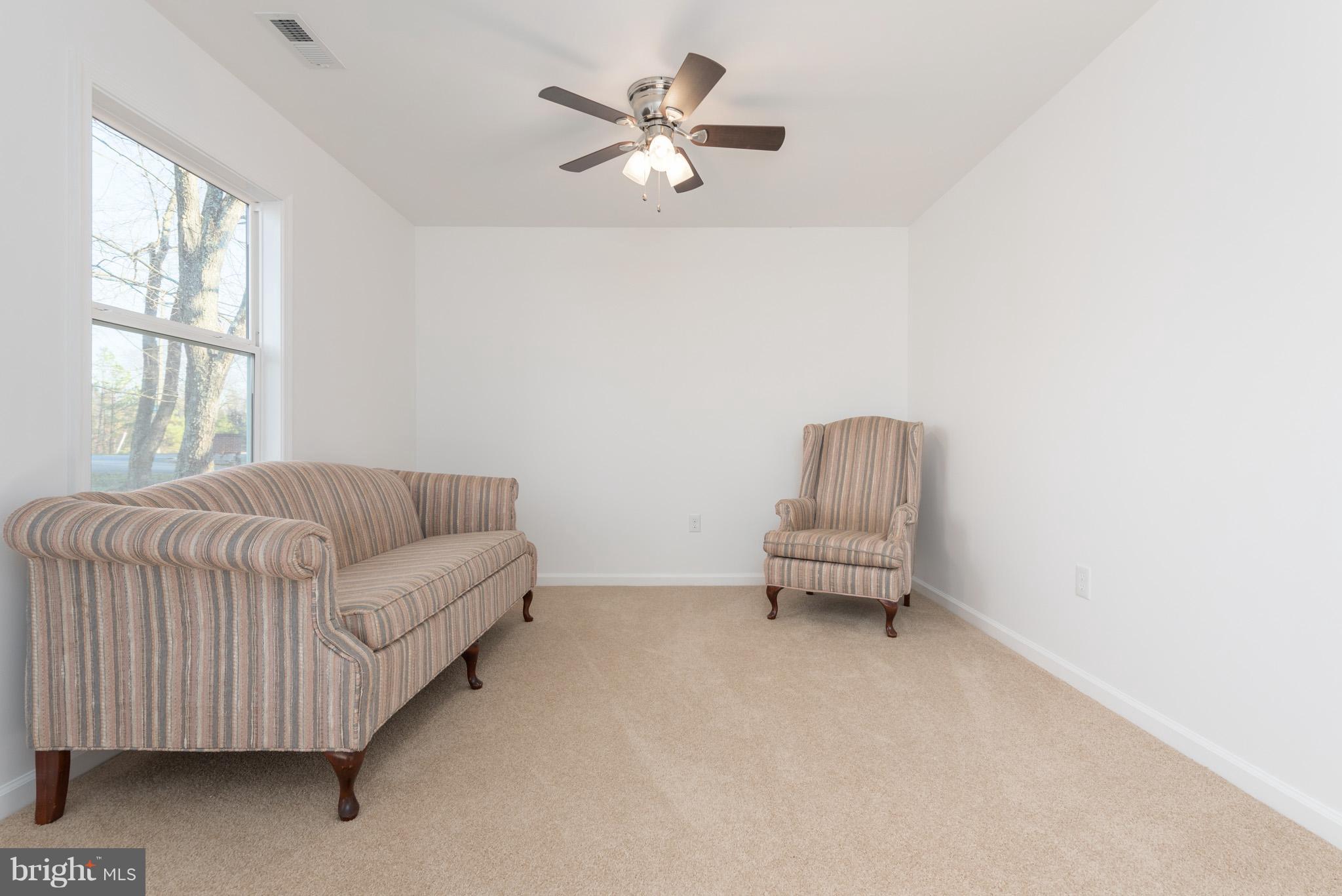 16 Wagner Farm Road Louisa, VA 23093 - Photo 6 of 30 Living Room