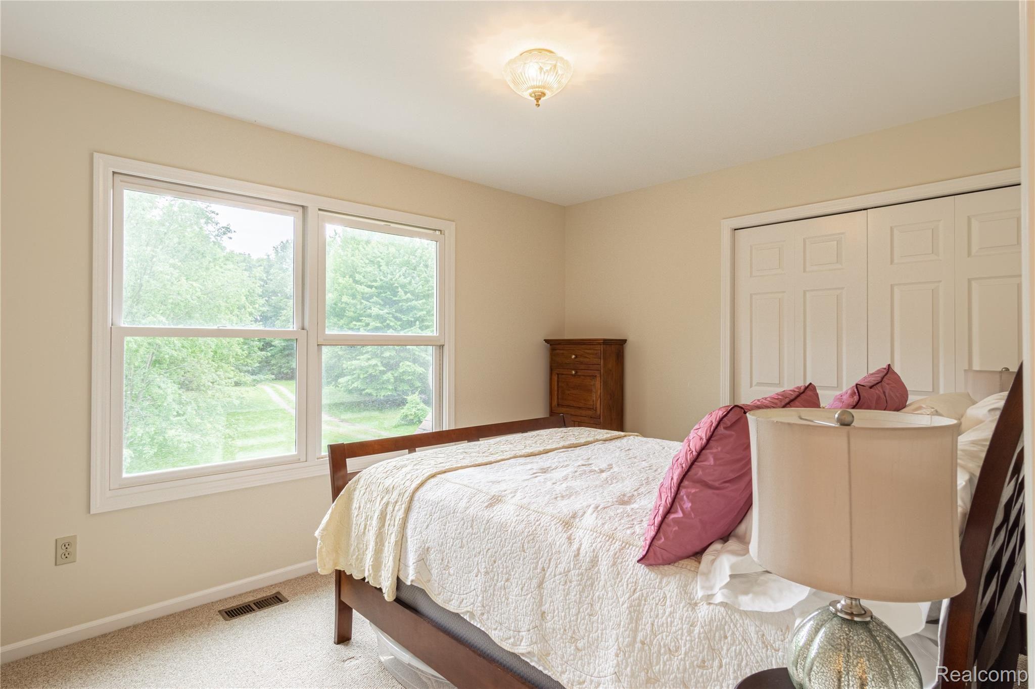 1481 Sackner Road Fenton, MI 48430 - Photo 21 of 41 Interiors (29 of 56).jpg