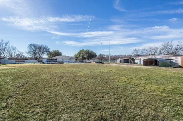 $4,500 | 213 Conveyor Drive, Joshua, TX 76058