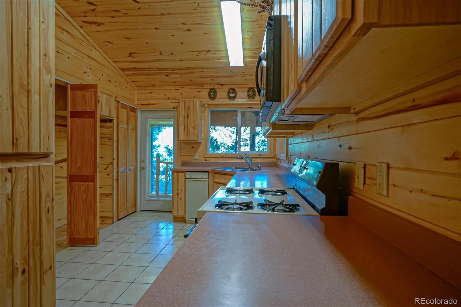 36 Co Road La Veta, CO 81055 - Photo 5 of 30 Gallery Image 5