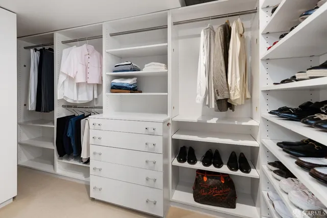 a close up view of washer and dryer