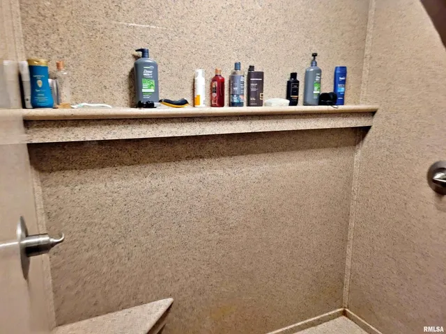 $239,900 | 42 County Line Road, Grand Chain, IL 62941