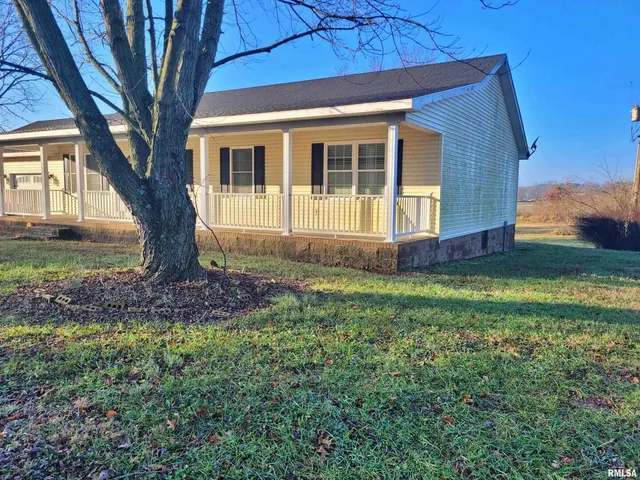 $239,900 | 42 County Line Road, Grand Chain, IL 62941