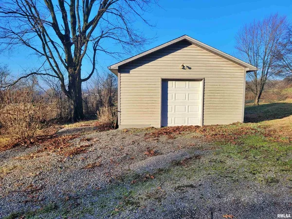 $230,000 | 42 County Line Road, Grand Chain, IL 62941