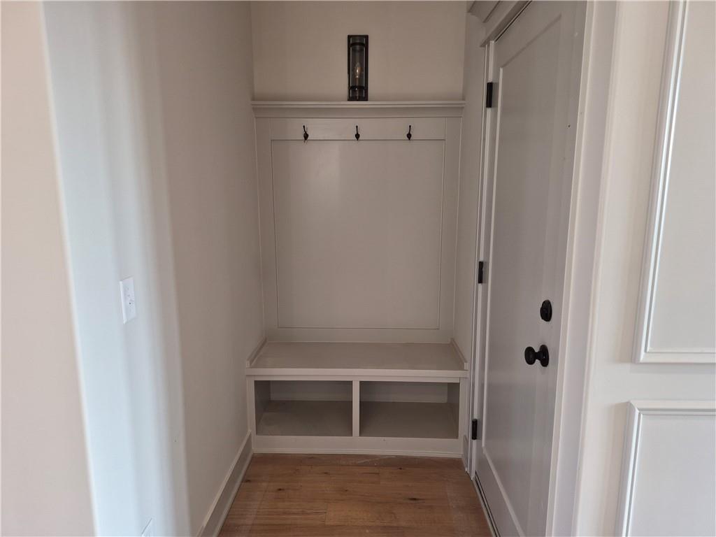 4915 146th Street Basehor, KS 66007 - Photo 14 of 36