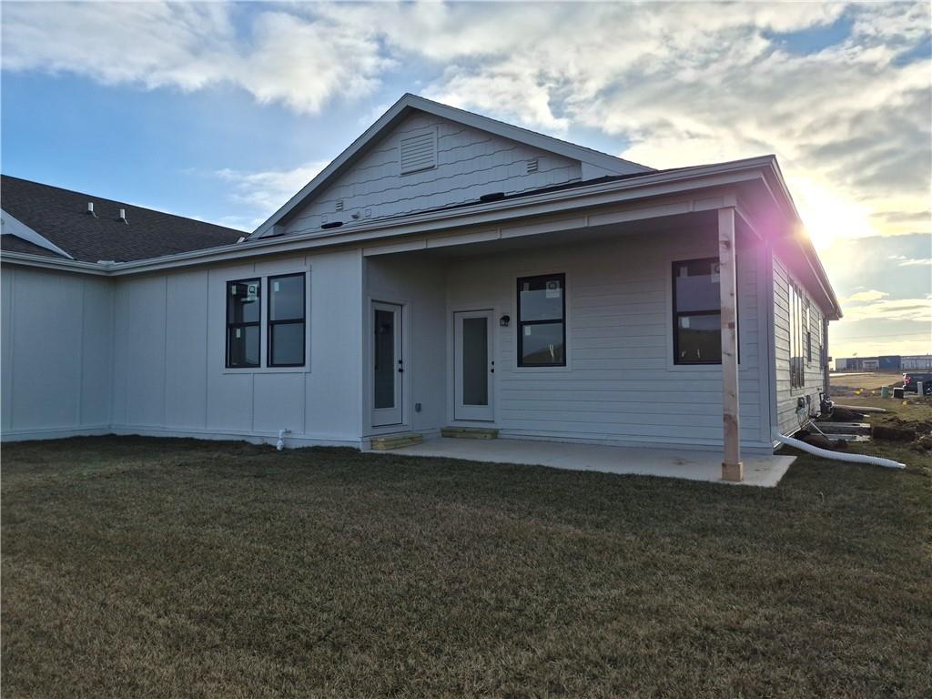 4915 146th Street Basehor, KS 66007 - Photo 15 of 58
