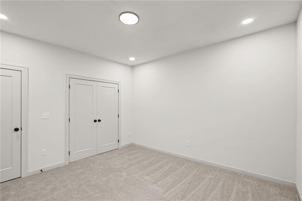 4915 146th Street Basehor, KS 66007 - Photo 45 of 58