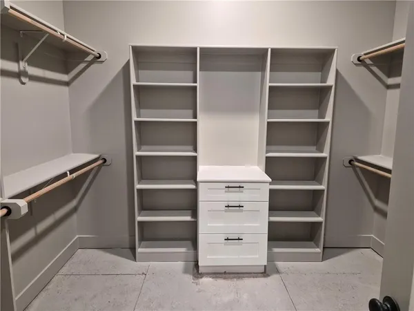 $460,000 | 4915 146th Street, Basehor, KS 66007