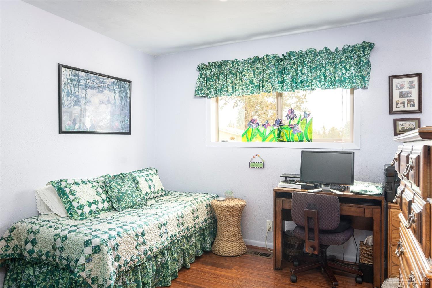 22275 Bear Creek Road Bend, OR 97701 - Photo 12 of 23 Additional Photo