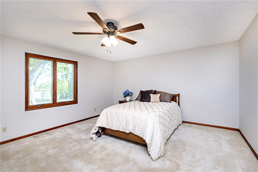 483 Cobblestone Road Avon, IN 46123 - Photo 14 of 21 Gallery Image 14