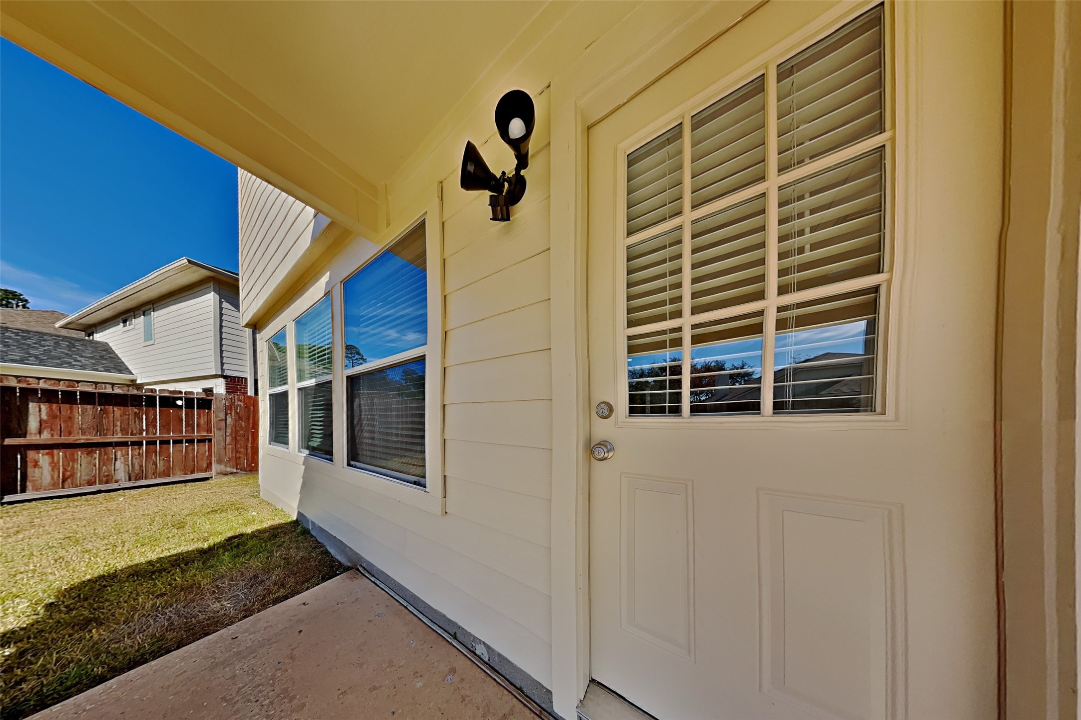 32126 Willow Creek Park Conroe, TX 77385 - Photo 17 of 20