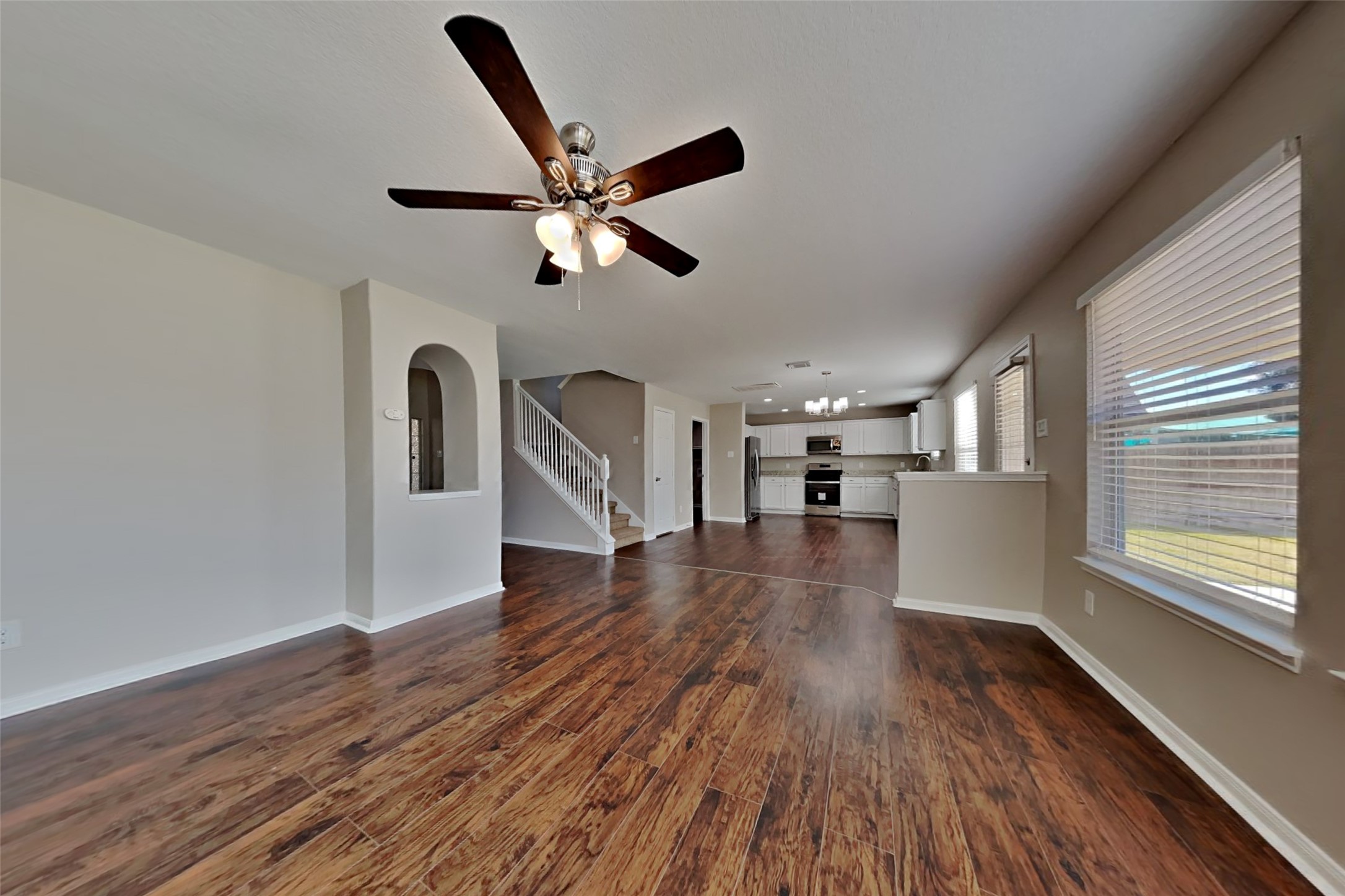 32126 Willow Creek Park Conroe, TX 77385 - Photo 2 of 20