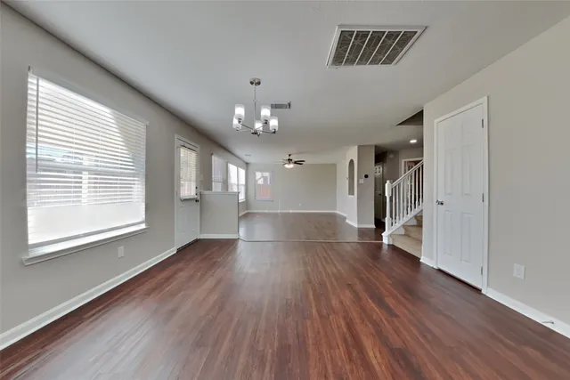 $2,300 | 32126 Willow Creek Park, Conroe, TX 77385