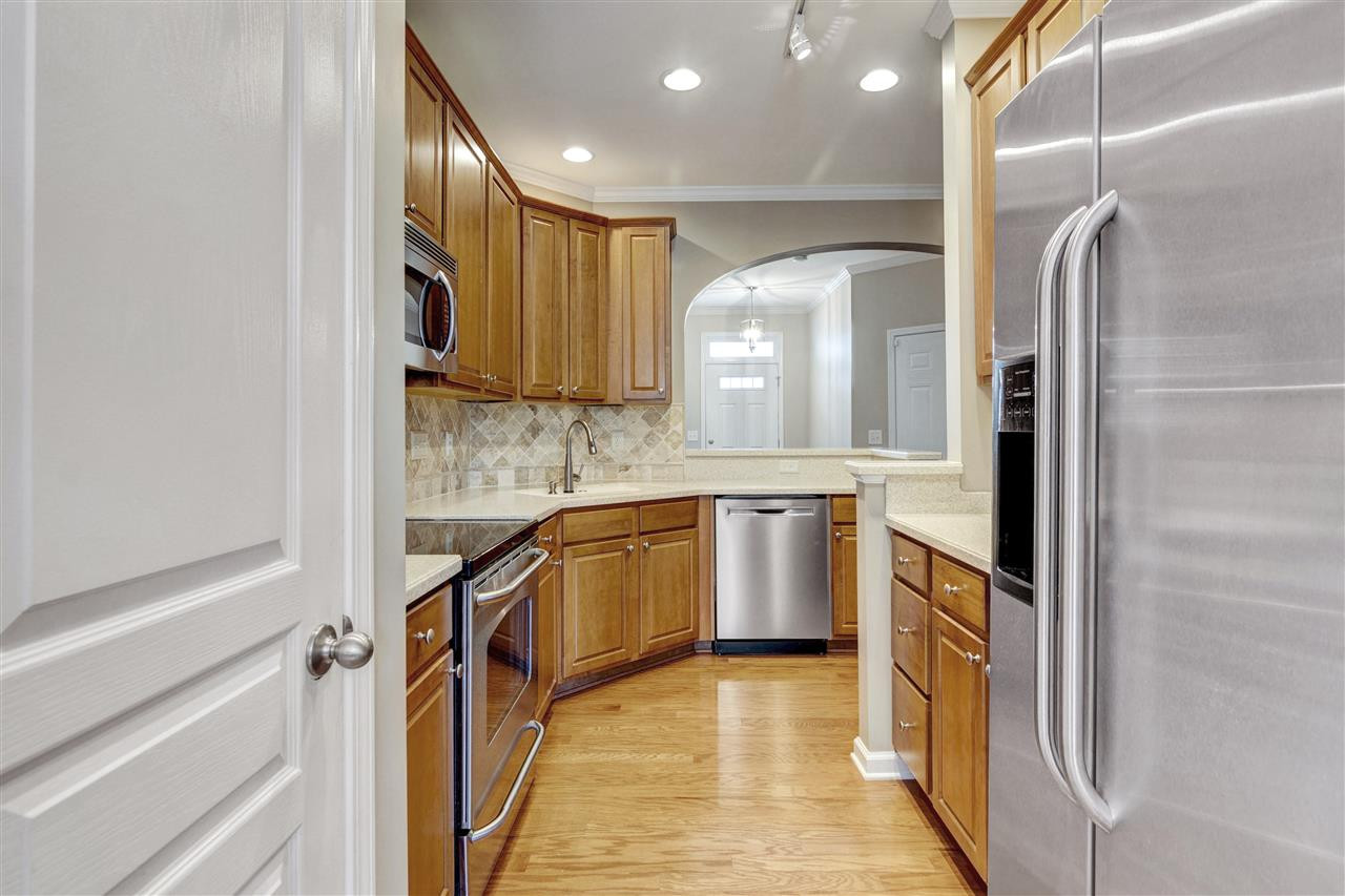 5913 Chivalry Court Raleigh, NC 27612 - Photo 7 of 30 Photo 7