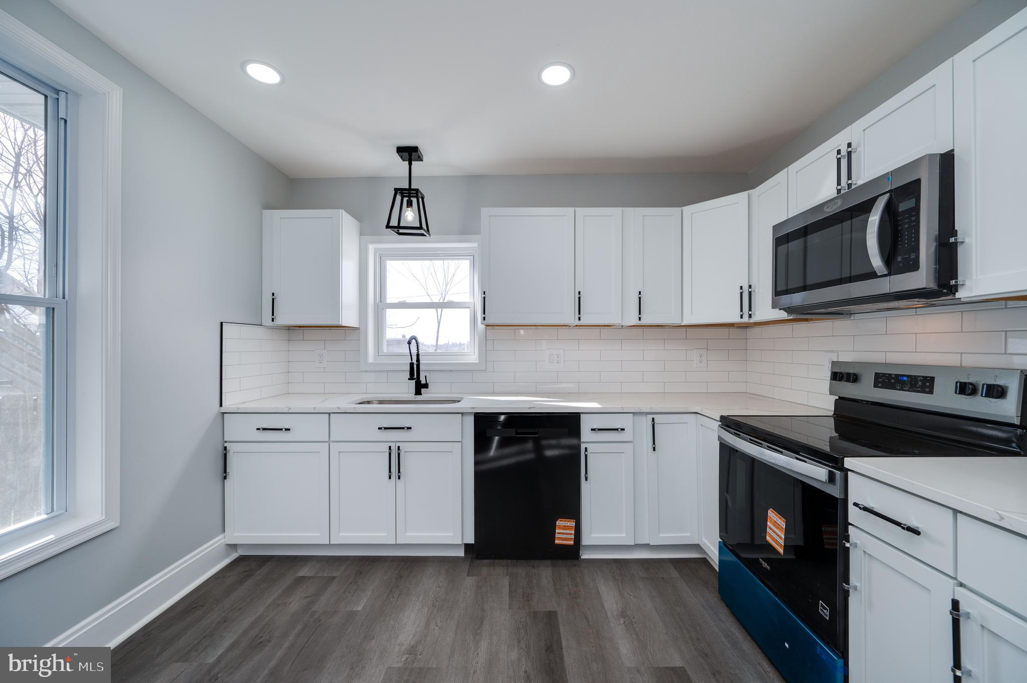 348 Garfield Street York, PA 17401 - Photo 16 of 45