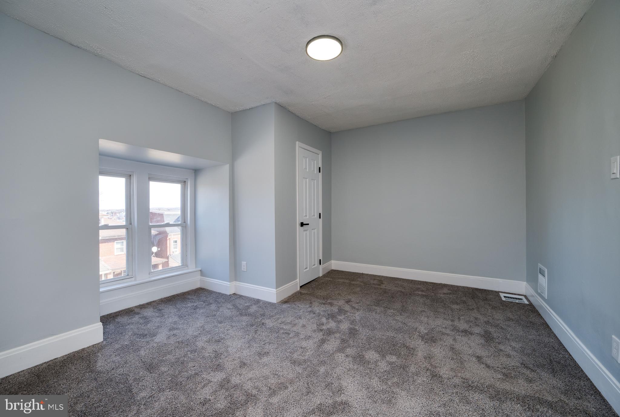 348 Garfield Street York, PA 17401 - Photo 31 of 45