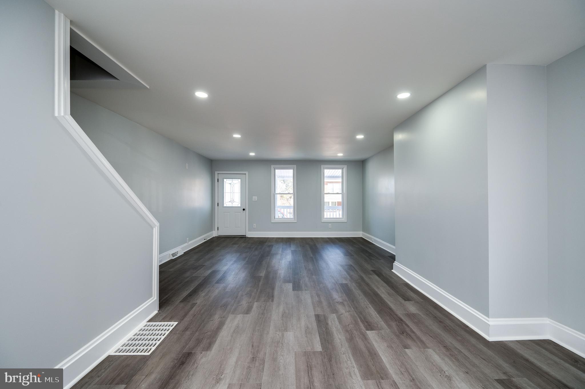 348 Garfield Street York, PA 17401 - Photo 6 of 45