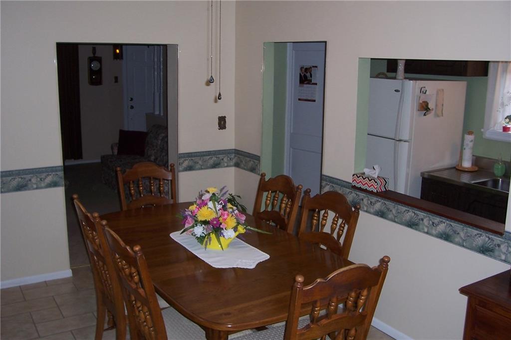 1033 Geyer Road Pittsburgh, PA 15209 - Photo 2 of 23 Gallery Image 2