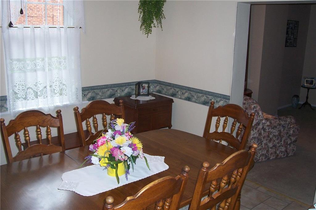 1033 Geyer Road Pittsburgh, PA 15209 - Photo 13 of 23 Gallery Image 13