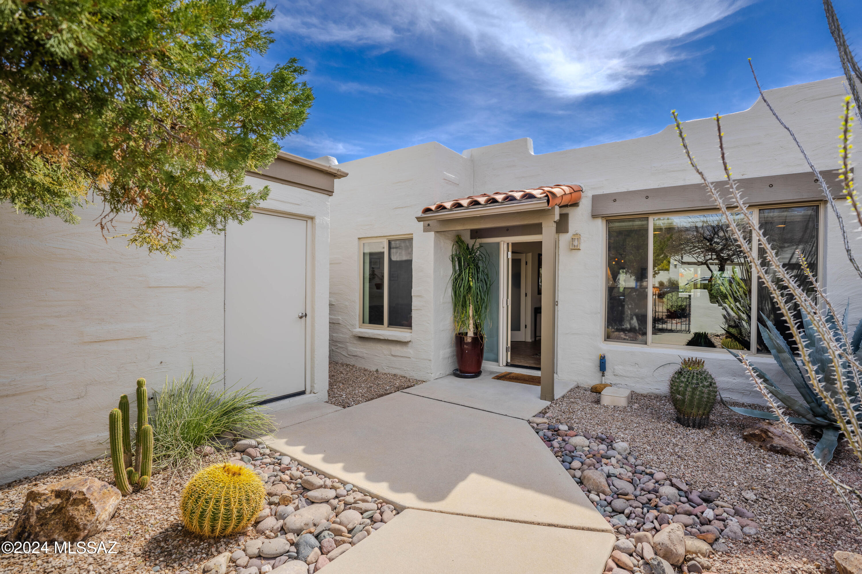 7414 East Wandering Road Tucson, AZ 85750 - Photo 8 of 35 Gallery Image 8