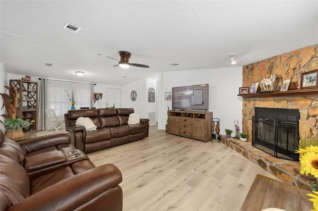 $749,999 | 16254 Northwest 165th Street, Williston, FL 32696