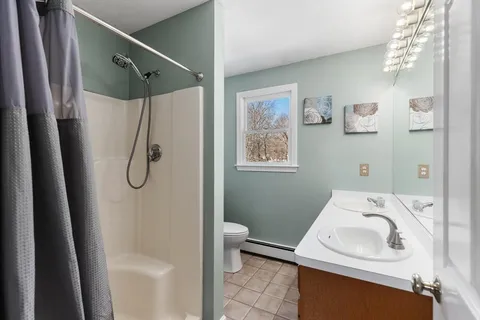 $849,900 | 1 Maura Elizabeth Lane, Foxboro, MA 02035