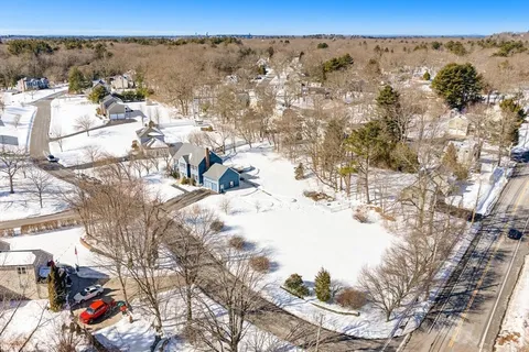 $849,900 | 1 Maura Elizabeth Lane, Foxboro, MA 02035