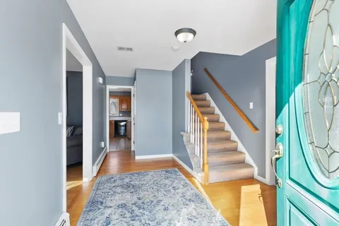 $849,900 | 1 Maura Elizabeth Lane, Foxboro, MA 02035