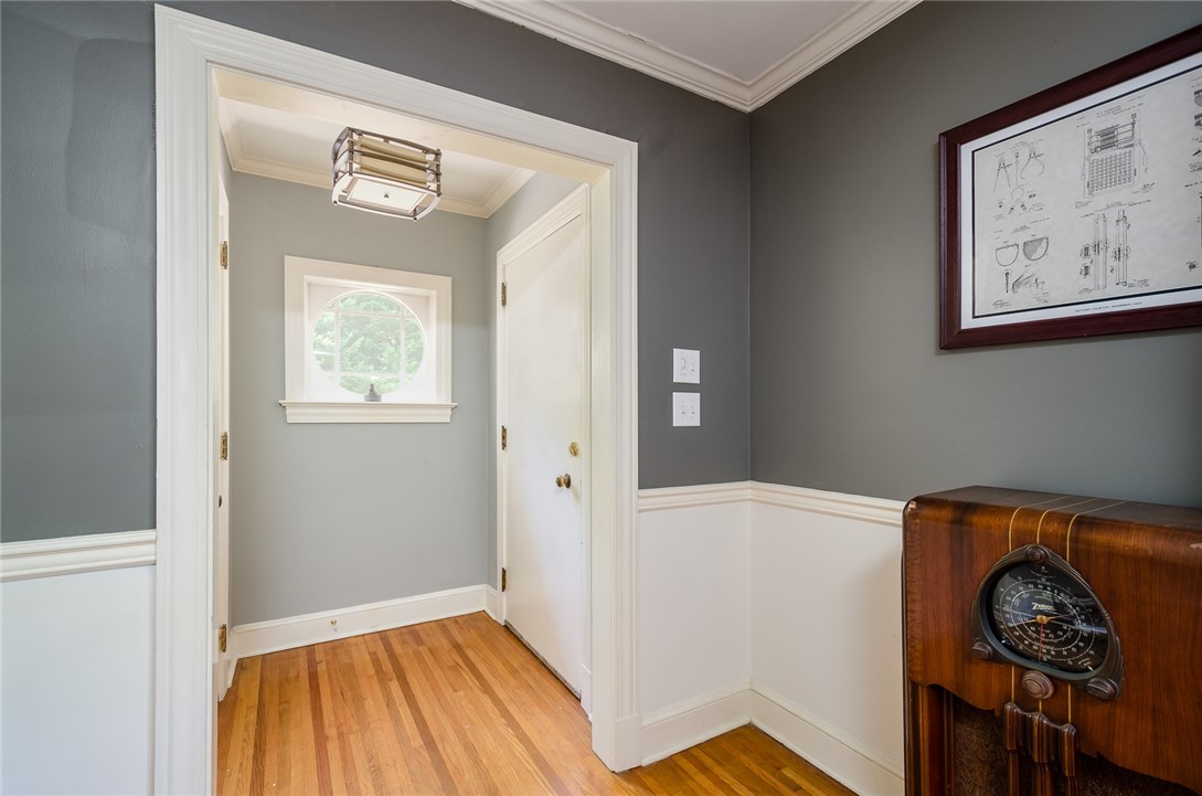1139 Springdale Road Anderson, SC 29621 - Photo 7 of 27 front door, foyer