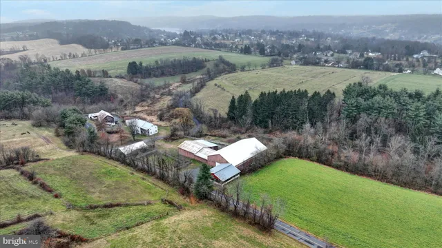 $1,500,000 | 7 North Oak Lane, Schuylkill Haven, PA 17972