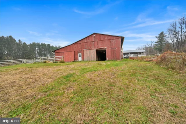 $1,500,000 | 7 North Oak Lane, Schuylkill Haven, PA 17972