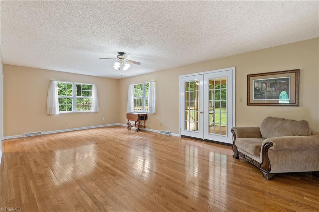 9234 Sahabi Road Kernersville, NC 27284 - Photo 16 of 42