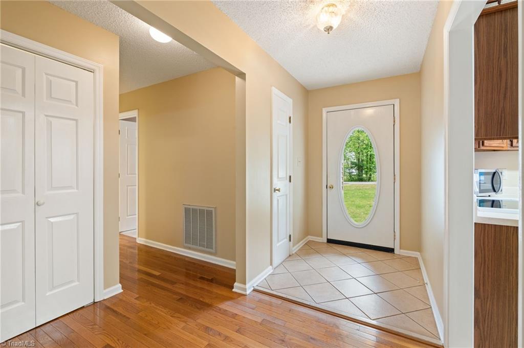 9234 Sahabi Road Kernersville, NC 27284 - Photo 20 of 42