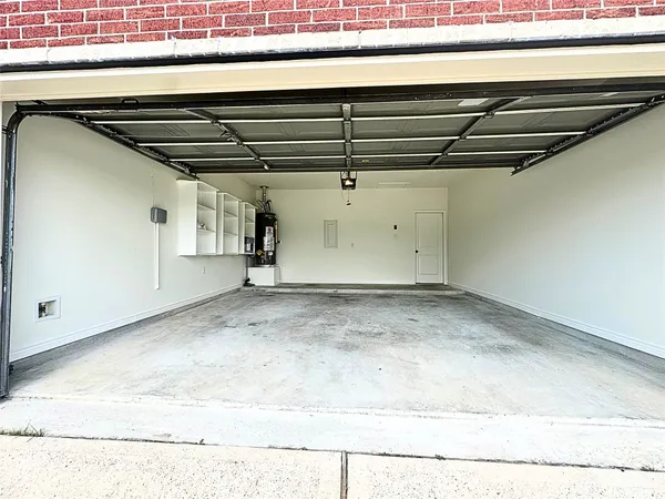 $2,100 | 8218 Nagy Hill Street, Spring, TX 77379