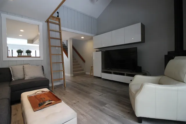 $2,500 | 21 Tripyramid Way, Unit 22, Waterville Valley, NH 03215