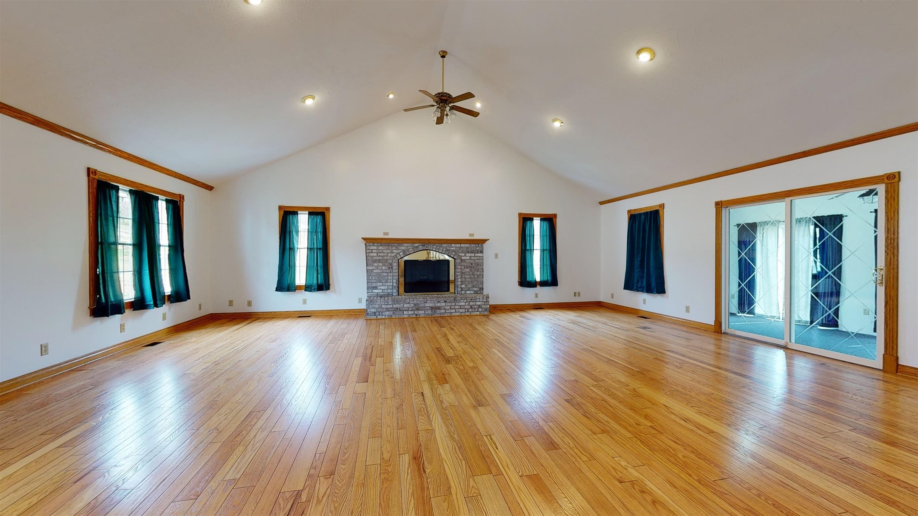 3513 Norwood Road Huntington, WV 25705 - Photo 10 of 32 Gallery Image 10