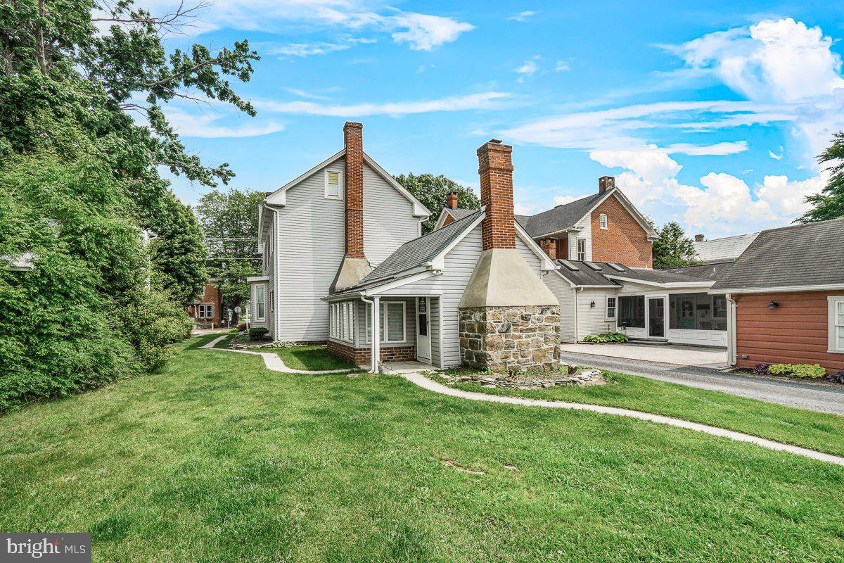201 East Main Street Fairfield, PA 17320 - Photo 34 of 44 front view of a house with a yard
